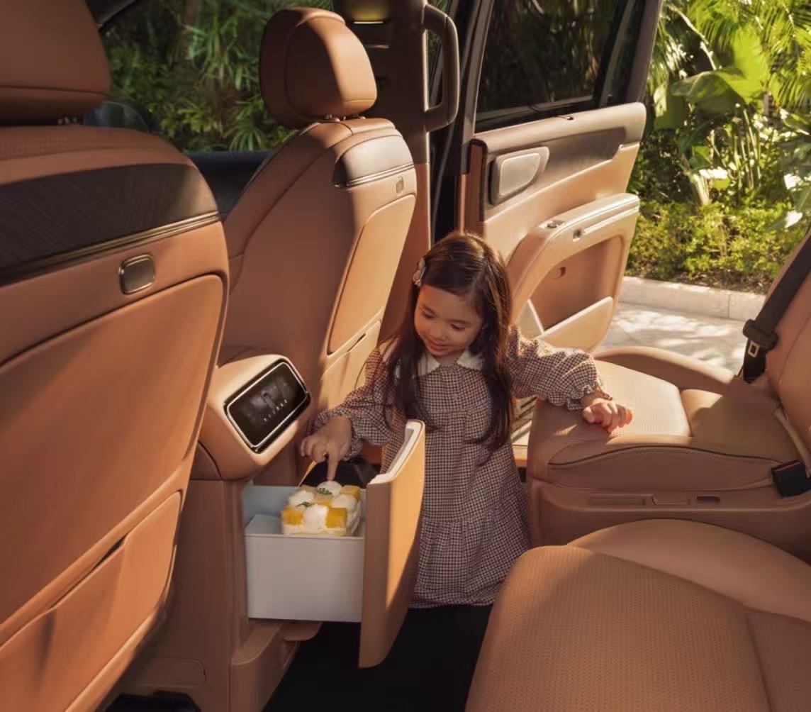 零跑D19：30万级旗舰SUV的算力博弈与价值突围