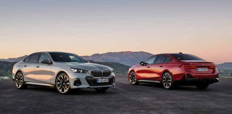 千万豪车也“掉链”？宝马召回51台劳斯莱斯库里南